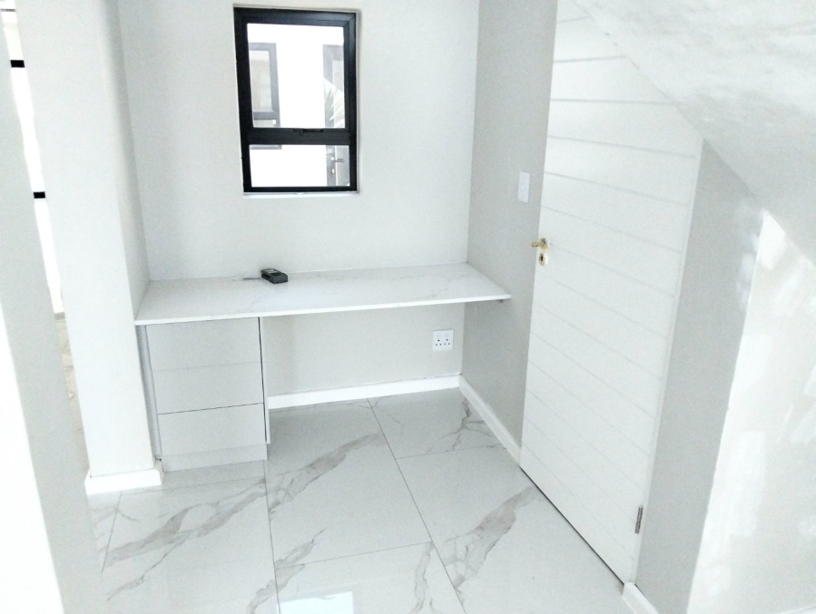 4 Bedroom Property for Sale in Sandown Western Cape